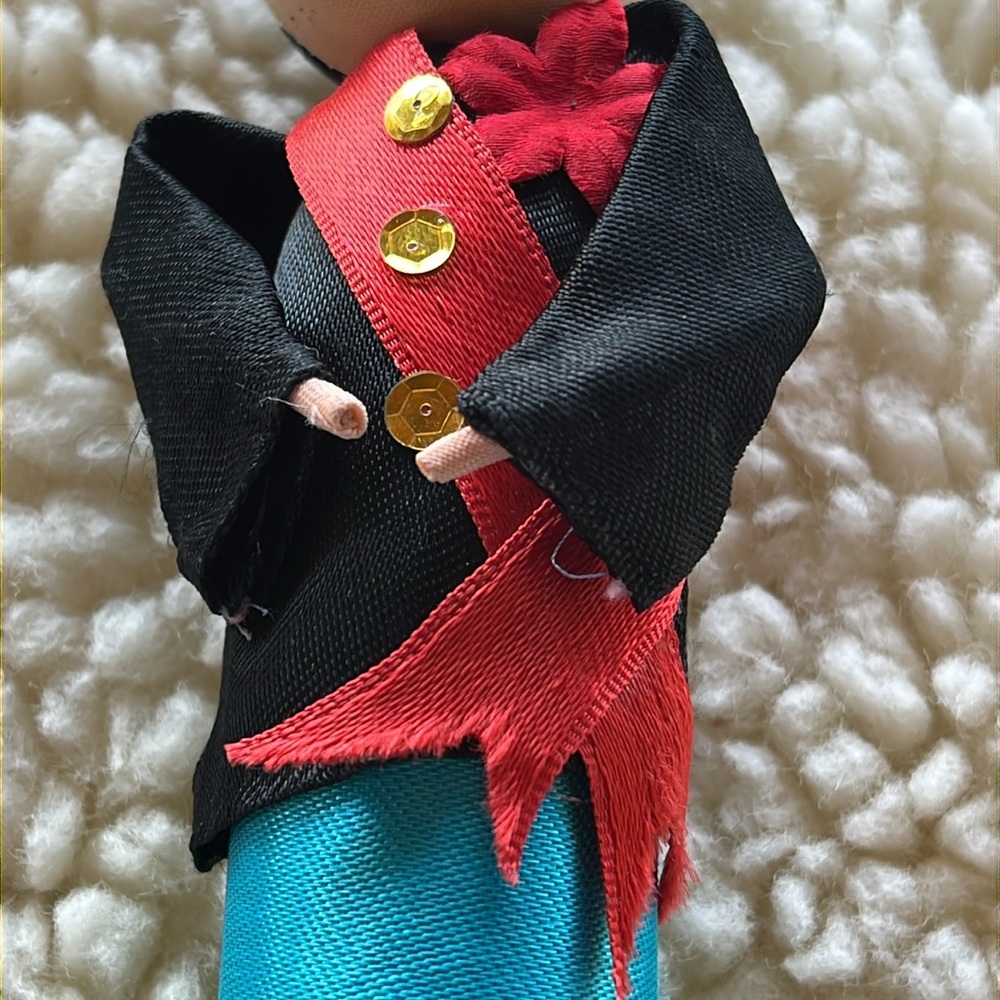 Colorful Traditional Doll - Picture 14 of 17